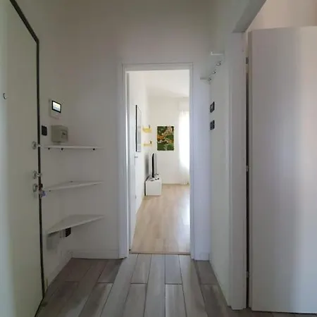 Apartment The Yellow *